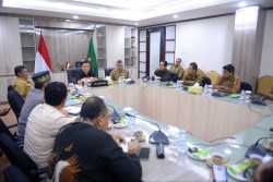 8 Tahun Mangkrak, Pemprov Riau Siapkan Solusi untuk Jembatan Rumbio