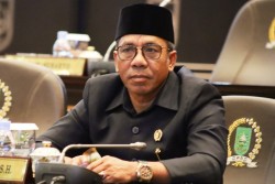 Abdul Kasim Tegaskan Tak Ada Batas Waktu Rawat Inap BPJS, Pelayanan dan Sanksi Jelas!