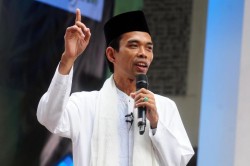 Akun Fanpage Facebook Resmi Ustadz Abdul Somad Hilang