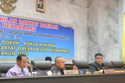 Anggota DPRD Pekanbaru Sampaikan Pokok-Pokok Pikiran Tahun 2019