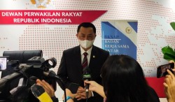 Anggota Komisi V Minta Presiden Turun Tangan dan Tegas Hentikan Masuknya TKA Asing Saat Pandemi