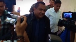 Aniaya Penyelidik KPK, Sekda Papua Ditetapkan Polisi Tersangka