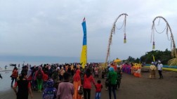 Artis Ibu Kota Ikut Serta Dalam Festival Mandi Safar