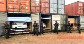 BAIS TNI Bongkar Penyeludupan 5 Mobil Mewah Eks Singapura di Batam