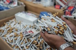 Bea Cukai Amankan Distributor dan 52.800 Batang Rokok Ilegal di Simeulue