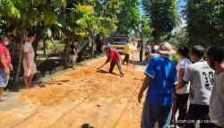 Belasan Tahun Warga Tuah Karya Di-PHP-in Hotmix Jalan Lumba-Lumba Oleh Pejabat dan Politisi