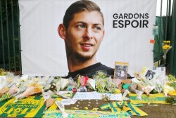 Bintang Dunia Patungan Cari Pesawat Emiliano Sala