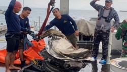 Black Box Sriwijaya Air SJ182 Diduga Tertimbun Puing Pesawat