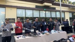 BNN Bongkar Persenjataan Bandar Narkoba Kampung Bahari untuk Hadapi Aparat