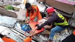 BNPB Catat Korban Meninggal Gempa Majene - Mamuju Menjadi 73 Orang