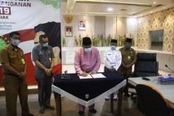 Bupati dan DPRD Siak Sahka ka Enam Ranperda via Paripurna Virtual