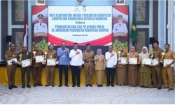 Bupati Kampar Gandeng Ombudsman RI, Perkuat Pelayanan Publik yang Transparan dan Berkualitas