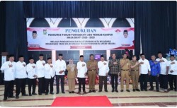 Bupati Kampar Kukuhkan Pengurus Forum Purnabakti ASN Pemkab Kampar Masa Bakti 2026–2029