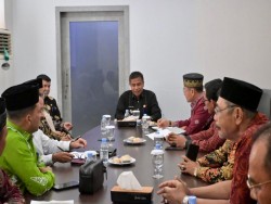 Bupati Kampar Perjuangkan Jembatan Rumbio, Dorong Konektivitas dan Pertumbuhan Ekonomi Warga