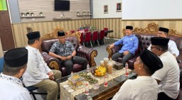 Bupati Kampar Rakor dengan Kemenag dan Kemenhaj Kampar Bahas Sinkronisasi Kegiatan Keagamaan