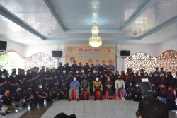 Bupati Sukiman Kepada Himarohu-Riau: Kaum Intelektual Penerus Pembangunan