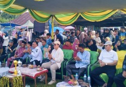 Calon Ketua KONI Riau Edi Basri Hadiri Laga Final Gala Desa Pasir Sialang Bangkinang