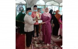 Camat Payung Sekaki Buka MTQ Tingkat Kelurahan Tirtasiak