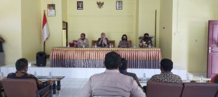 Camat Salo dan Upika Sosialisasikan Perbup Tentang Penerapan Protokol Kesehatan Beserta Sanksinya