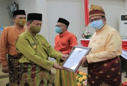 Dari Paripurna Istimewa HUT ke-21 Rohul Secara Virtual, Pjs Bupati Akui Geliat Pembangunan Meningkat