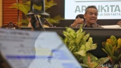 Defisit APBN Tembus Rp319 Triliun, Utang Baru Hampir Rp500 Triliun