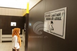 Dinkes Imbau Ibu-ibu di Kepri Berikan ASI Eksklusif Pada Anak