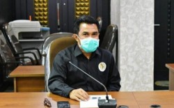 Dinkes Pekanbaru Diminta Libatkan Puskesmas Dalam Pelaksanaan Vaksinasi