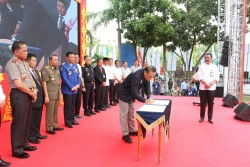 Dirut PLN akan Segera Dipanggil Menpan RB Karena Tidak Ikut di Plaza Pelayanan Pekanbaru