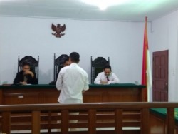 Divonis Pengadilan, Warga Kota Jambi Kena Denda Rp 20 Juta Buang Sampah Sembarangan