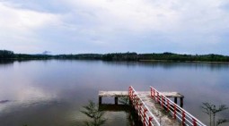 DLHK Temukan Pengrusakan Kawasan di Danau Buatan