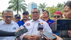 DPR Ketok Palu UU Pelindungan Ketenagakerjaan, Buruh Sambut Kemenangan Bersejarah