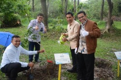 DPR Minta Pemerintah Mengontrol Komersialisasi Air Bawah Tanah