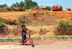 DPRD Kepri Dukung KPK Usut Dugaan Korupsi Pertambangan Bauksit