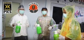 DPW PKS Riau Lakukan Penyemprotan Disinfektan Sebagai Upaya Pencegahan Covid-19