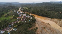Dukcapil Ganti 14 Ribu Dokumen KK Korban Banjir Kalsel