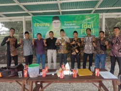 Edwin Pratama Putra Terima Aspirasi Guru Bantu Se-Riau Terkait Pengangkatan PPPK