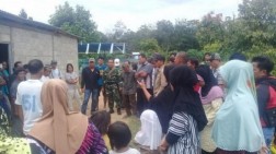 Emak-emak Geruduk Warem Sarang Prostitusi