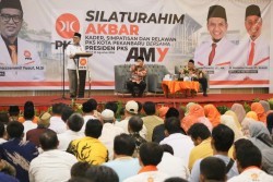 Empat Arahan Presiden PKS Saat Silaturahmi dengan Ribuan Kader di Pekanbaru