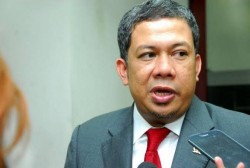 Fahri Hamzah Nilai Elektabilitas Jokowi Bakal Turun Jika Ahmad Dhani Ditahan
