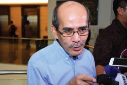 Faisal Basri Anggap Penurunan Tiket Pesawat hanya Bohong-bohongan