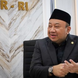 Gaji dan Tunjangan Guru Diminta Naik Usai Pemerintah Tingkatkan Tukin Prajurit TNI