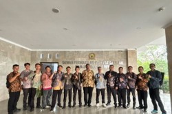 Guru Bersertifikat Terancam Gagal Terima TPG, Status Dapodik Berubah Jadi Tendik