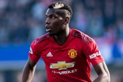 Hadapi Tottenham, Solskjaer Harap-harap Cemas Tunggu Pogba Pulih