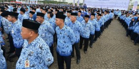 Honorer K2 Menunggu Mekanisme Seleksi Pegawai Kontrak Setara PNS