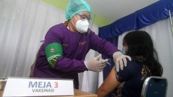 IDI Imbau Kepercayaan pada Vaksin Covid-19 Tak Didasarkan pada Merek atau Negara