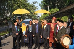 Ikuti Akreditasi Internasional, 18 Prodi UIR Dikunjungi Inspektor ASIC