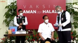 Ini Daftar Tokoh yang Disuntik Vaksin Covid-19 Perdana Bareng Jokowi
