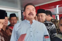 Jaksa Agung Melantik Tim Khusus Penuntasan Kasus Pelanggaran HAM Berat