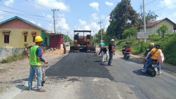 Jelang Hari Raya Idul Fitri 2023, Perbaikan Jalan Terus Digesa