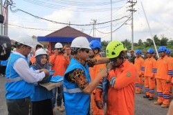 Jelang Natal dan Tahun Baru, PLN Riau Siaga Amankan Pasokan Listrik